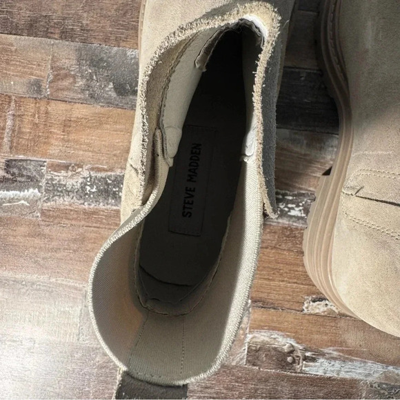 Steve Madden NWOT Tan Suede Ankle Boots Women Size 8 - Picture 5 of 7